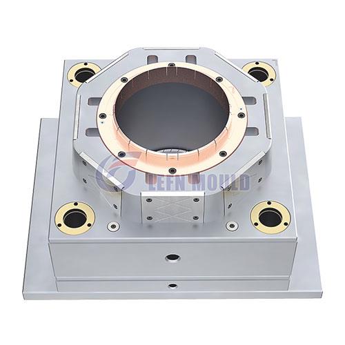 Paint bucket mold with copper-cavity